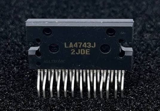 LA4743 IC