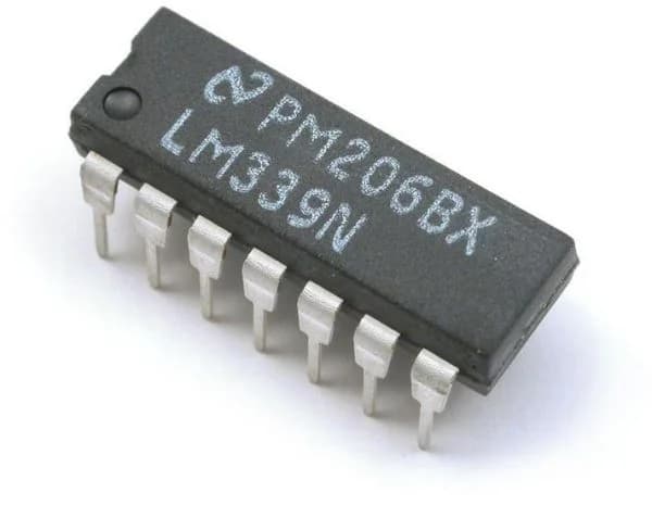 LM339 IC