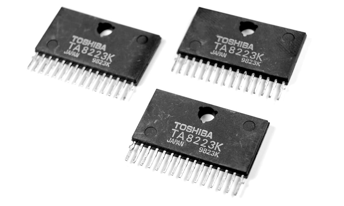 TA8223 IC
