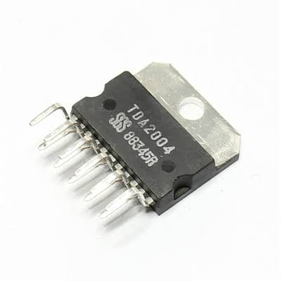 TDA2004 IC