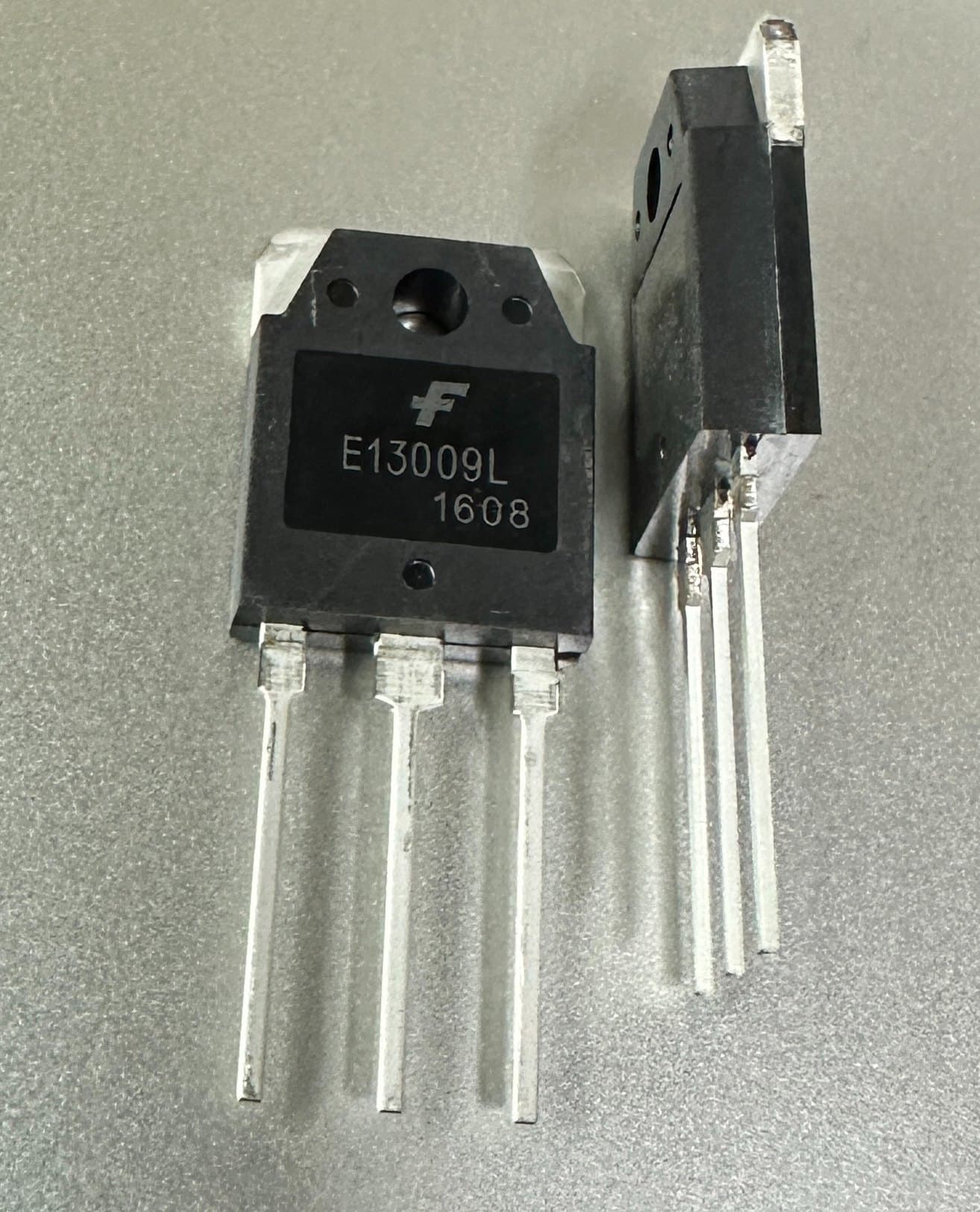 2SC13009 Small Transistor